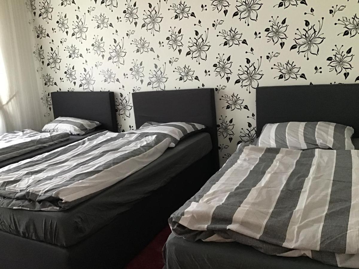 Apartment Bis Zu 8 Einzelbetten Stellplatz Wifi Essen Buitenkant foto