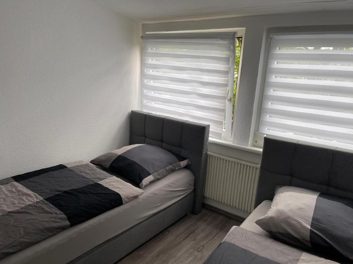 Apartment Bis Zu 8 Einzelbetten Stellplatz Wifi Essen Buitenkant foto